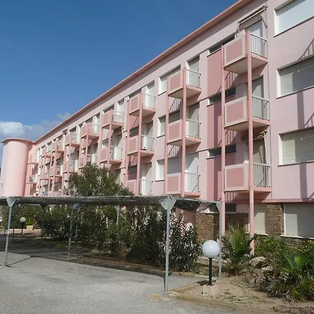 T2 En Bord De Mer Avec Parking Au Lavandou - Fr-1-251-800 Apartment Le Lavandou